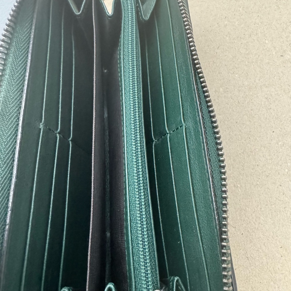 Gucci Guccissima Authentic Green Embossed Leather Wallet - Picture 6 of 11